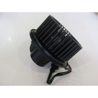 Моторчик печки Volkswagen T4 1995-2003 AND 35819011