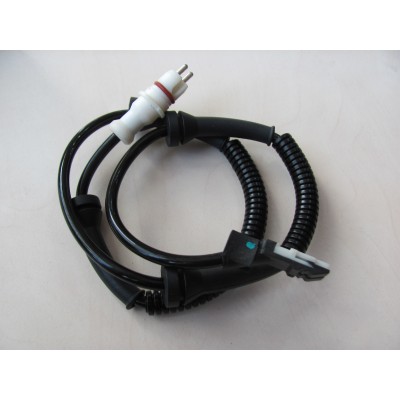 Датчик ABS передний Renault Trafic / Opel Vivaro (01-06) NTY HCA-RE-011