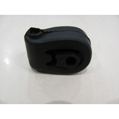 Кронштейн глушителя VW T4 FISCHER 113-962