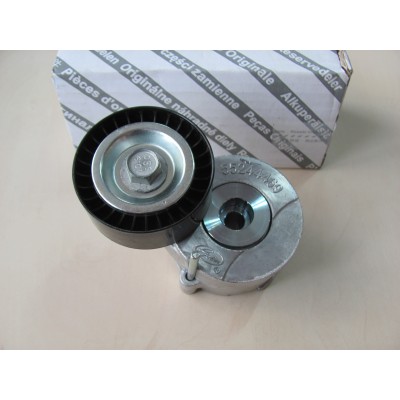 Натяжной механизм Fiat Doblo 1.3JTD (10-) FIAT 55244469 Натяжной механизм Fiat Doblo 1.3JTD (10-) FIAT 55244469