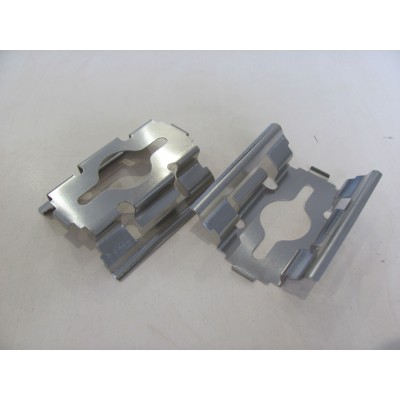 Прижимная пластина передний колодок Ducato / Iveco Daily (94-06) QUICK BRACKE 109-1657