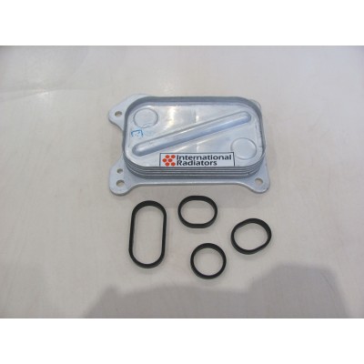 Радиатор масла теплообменник Fiat Doblo 1.3 JTD/MJTD (04-) (с прокладками) VAN WEZEL 17013702