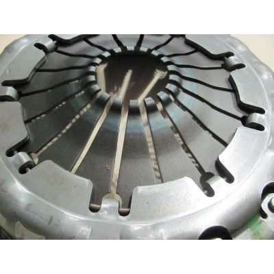 Комплект сцепления Renault Trafic / Master 2.0/2.5CDTI (d=240mm) LUK 624 3476 09