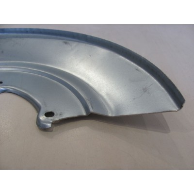 Защита переднего левого суппорта Volkswagen T4 KLOKKERHOLM 9558377