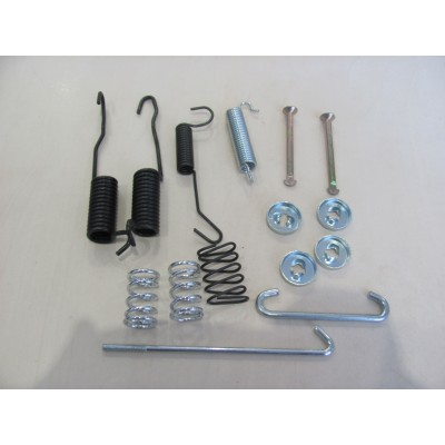 Ремкомплект задних барабанных колодок Iveco Daily (90-)/LDV (L) полный FAST FT32358