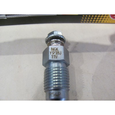 Свеча накала VW T4 1.9D/TD/2.4D Caddy II 1.9D NGK Y918J