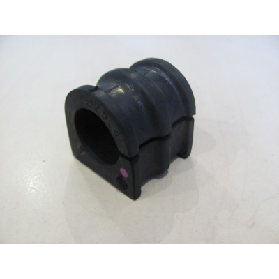 Втулка стабилизатора переднего Renault Master (10-) HUTCHINSON 590466