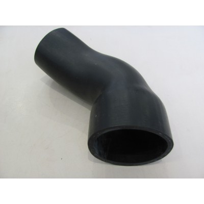 Патрубок интеркулера (нижний, к радиатору) MB VITO W638 2.2CDI NRF 166152