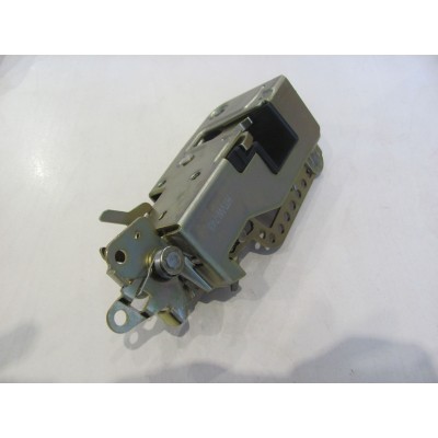 Замок двери VW T4 (R) NTY EZCVW743