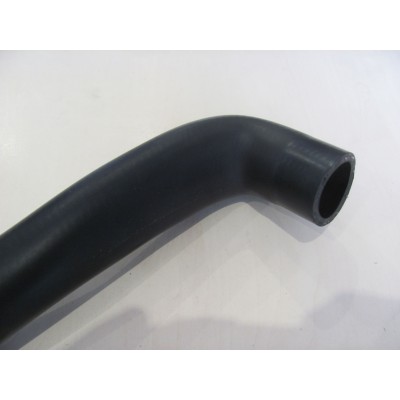 Патрубок радиатора VW T4 1.9D/TD (нижний, от помпы, с доп насос цирк) THERMOTEC DWW075TT