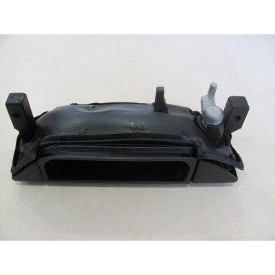 Ручка задней распашной двери VW T4 POLCAR 9566Z48